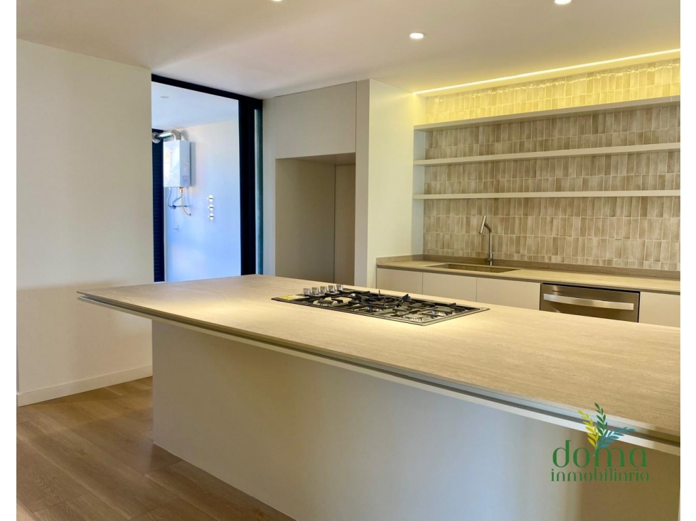 VENTA APARTAMENTO DUPLEX DISEÑO ATEMPORAL - LINDA VISTA, EL POBLADO — foto 6