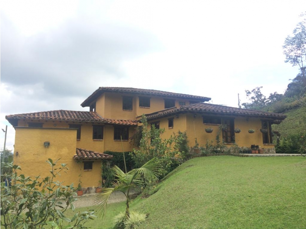 VENTA FINCA, EN RIONEGRO, PARTE ALTA - CON VARIAS OPCIONES DE VENTA — foto 2