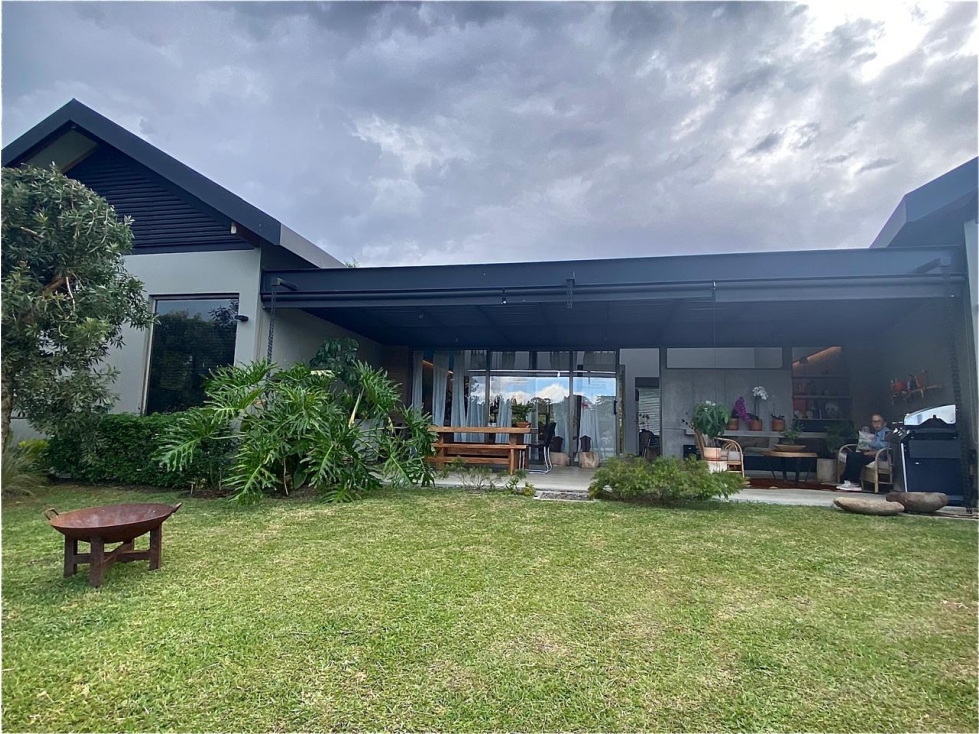 VENDO CASA EN LLANOGRANDE, UBICACION EN PARCELACION