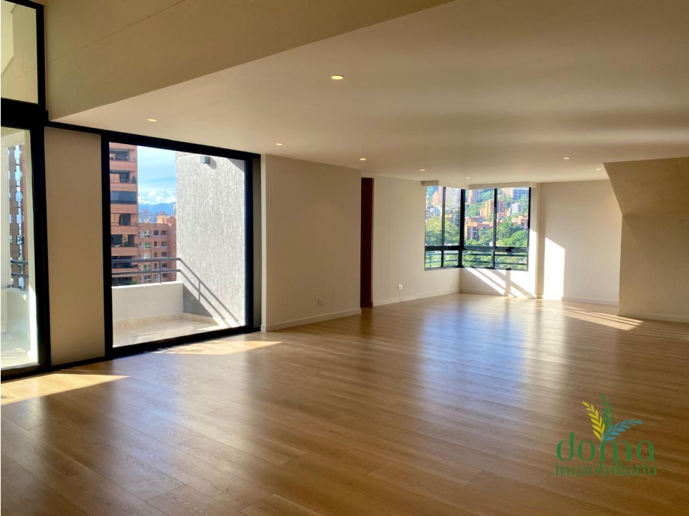 VENTA APARTAMENTO DUPLEX DISEÑO ATEMPORAL - LINDA VISTA, EL POBLADO