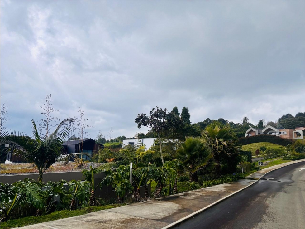 VENTA LOTE EN UNIDAD CERRADA, SECTOR LA ACUARELA - ALTO DE LAS PALMAS — foto 6
