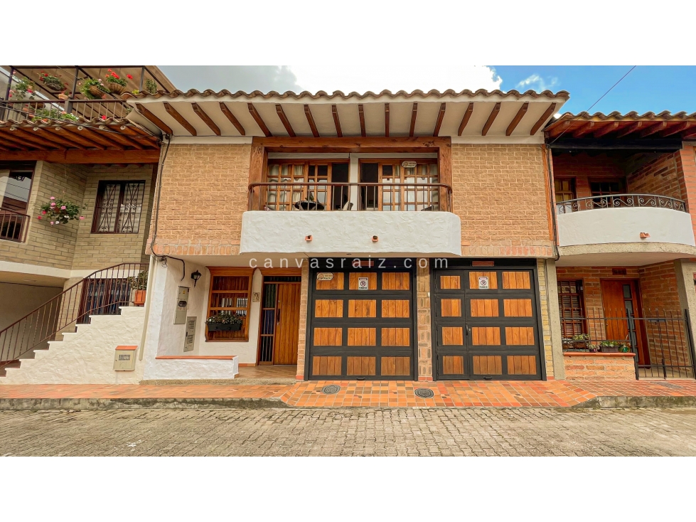 Venta de Casa Multifamiliar La Ceja