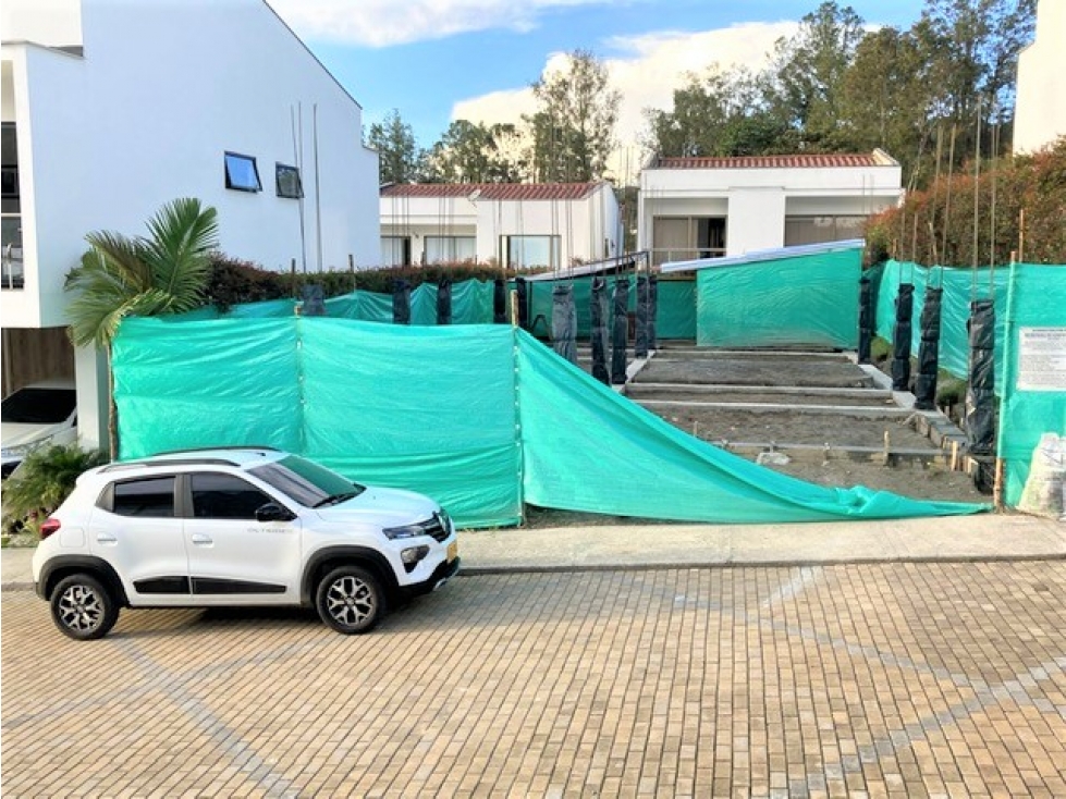 Venta de Lote en El Retiro - 4