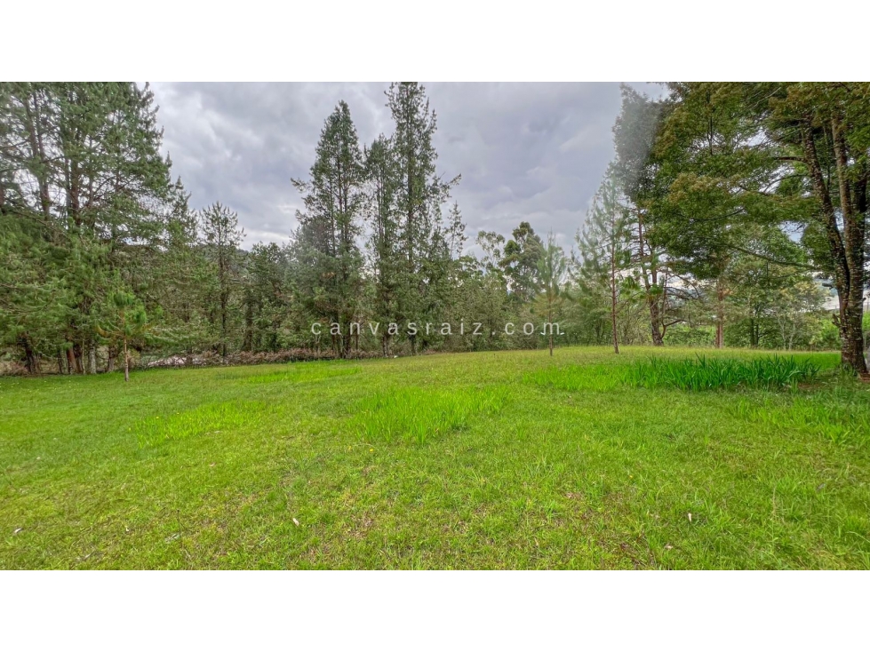 Venta de Lote en Parcelación Envigado