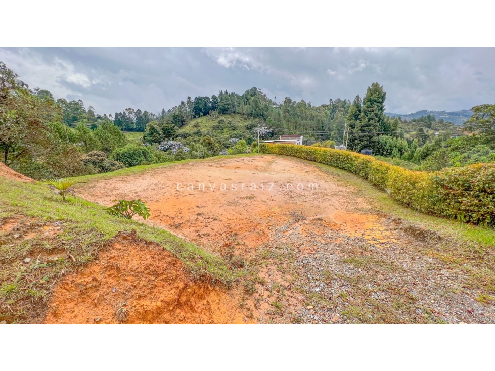 Venta de Lote en Condominio Guarne - 1