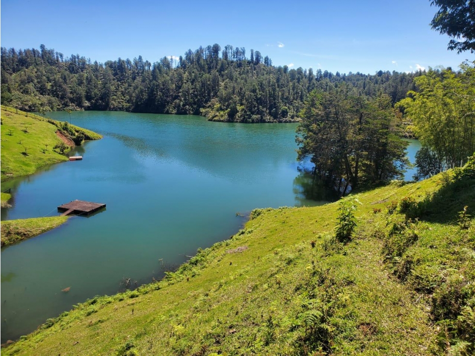 Lote con Acceso al Embalse El Peñol Sector El Marial - 1