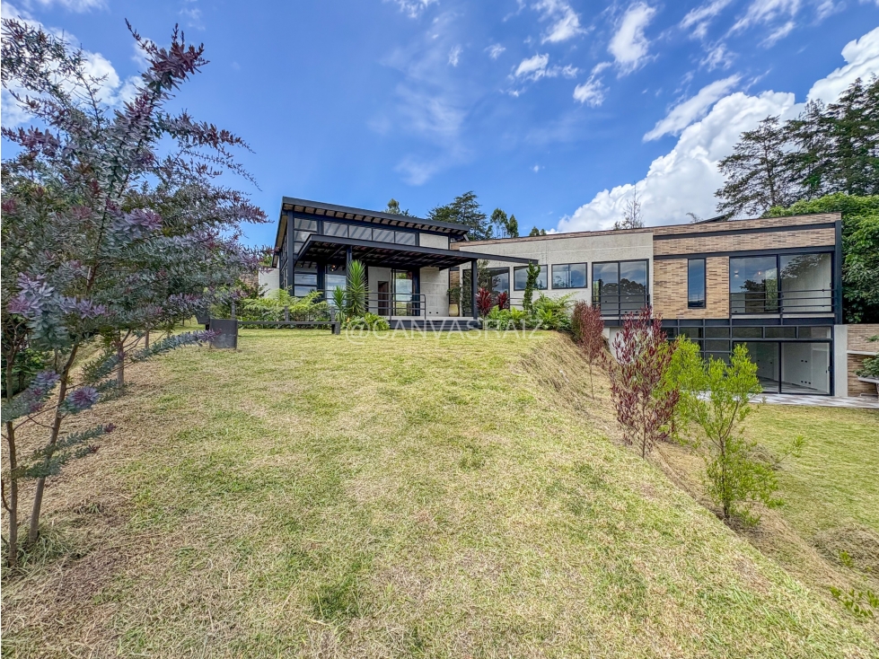 VENTA DE CASA CAMPESTRE EN PARCELACIÓN EL RETIRO