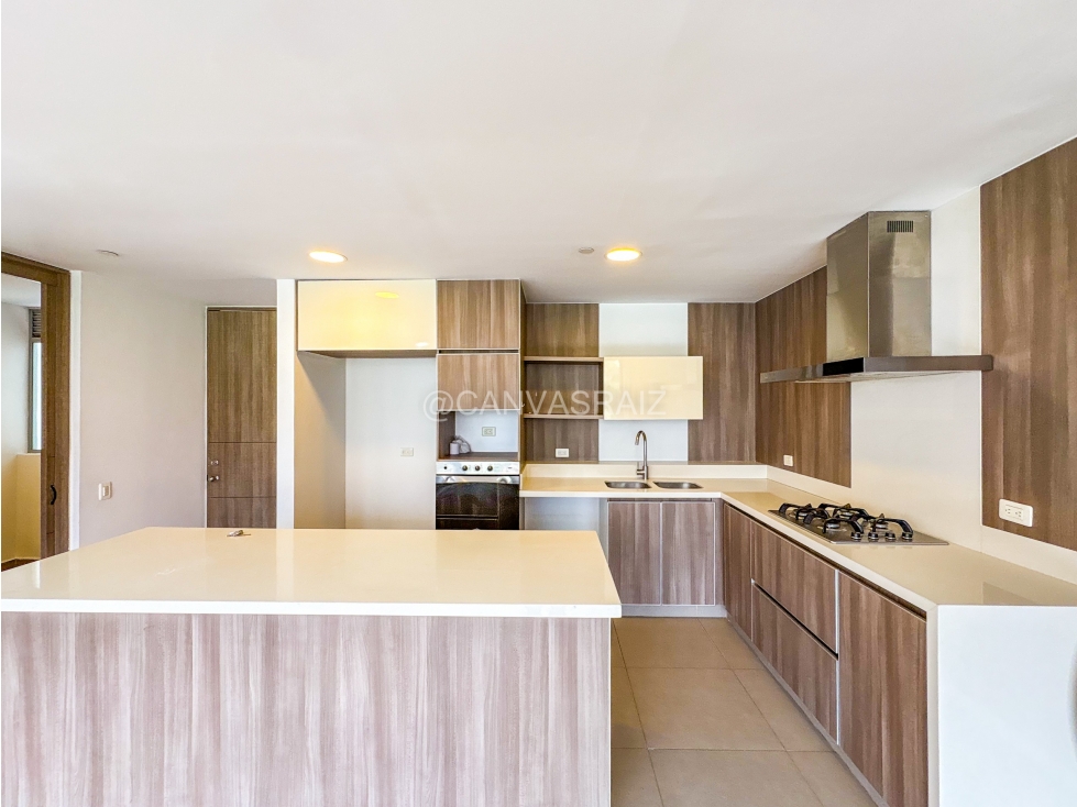 VENTA DE PENTHOUSE EN LA LOMA DE LAS BRUJAS — foto 2