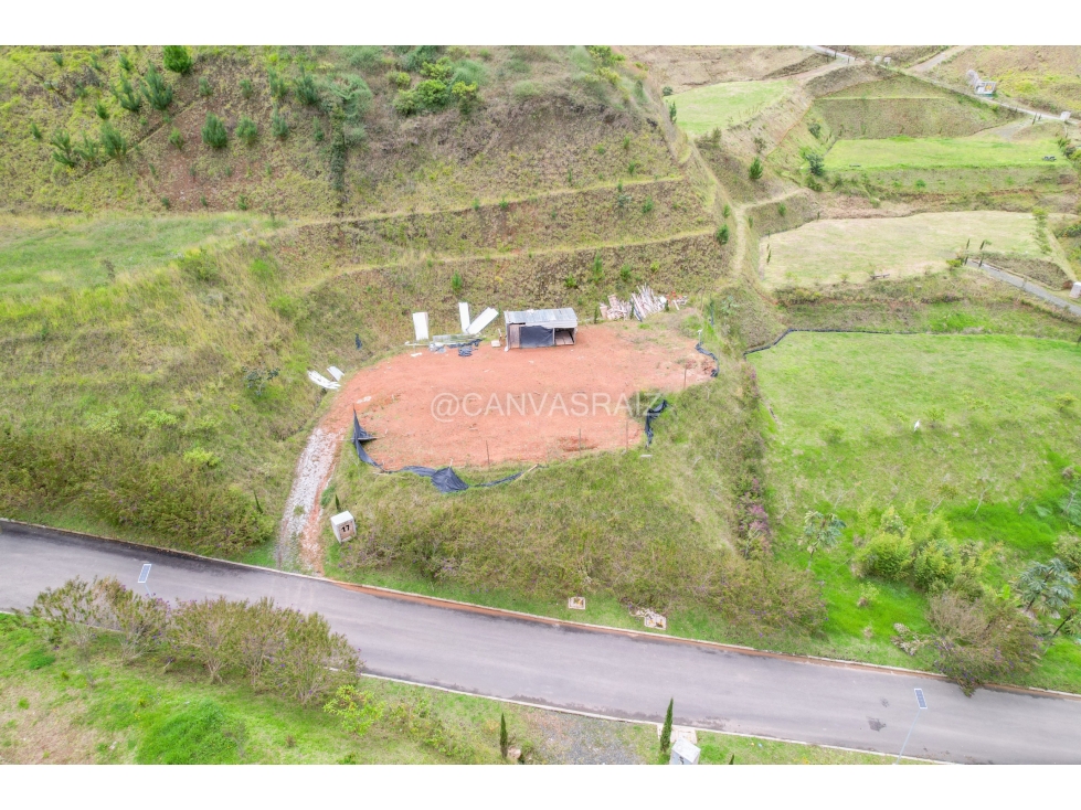 VENTA DE LOTE EN PARCELACIÓN EL RETIRO VEREDA LEJOS DEL NIDO — foto 5