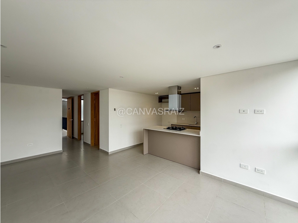 VENTA DE EDIFICIO EN LA CEJA - 1