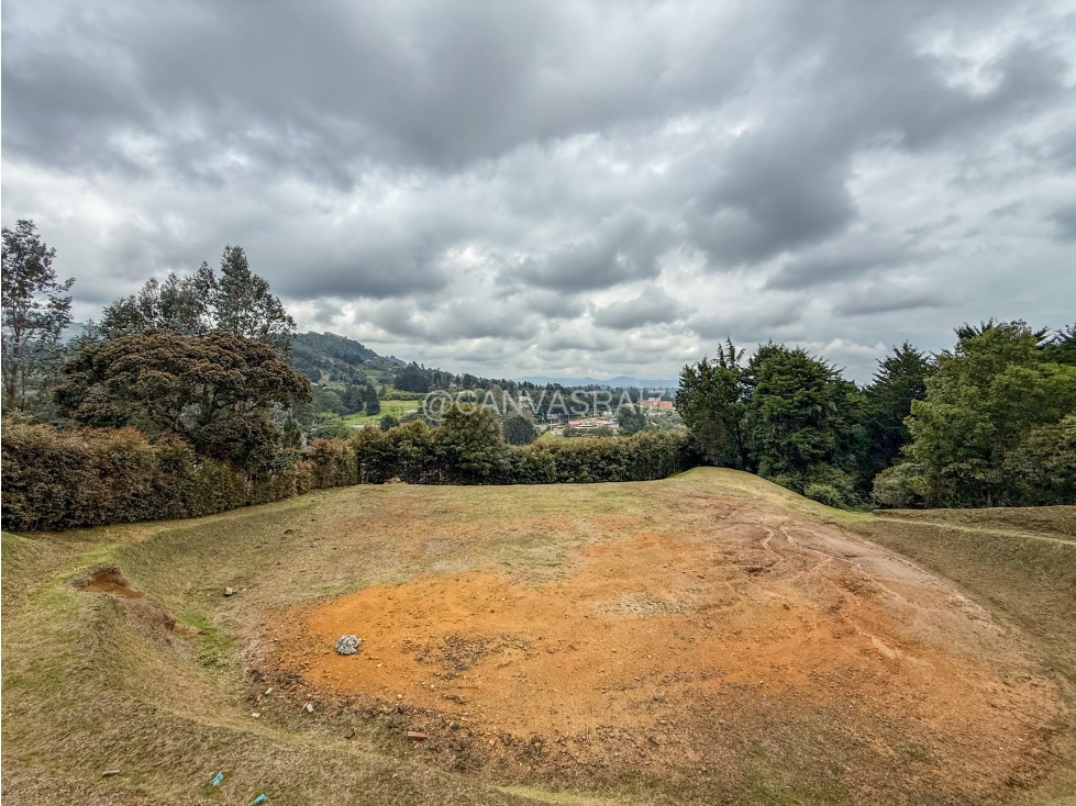 VENTA DE LOTE EN PARCELACIÓN SECTOR SAJONIA