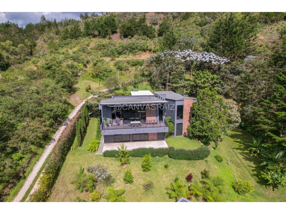 VENTA DE CASA CAMPESTRE EN CONDOMINIO EL RETIRO