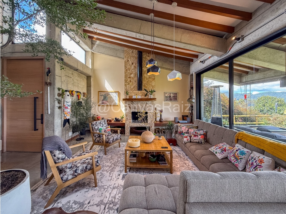 VENTA DE CASA CAMPESTRE EN PARCELACIÓN LOMA DEL ESCOBERO