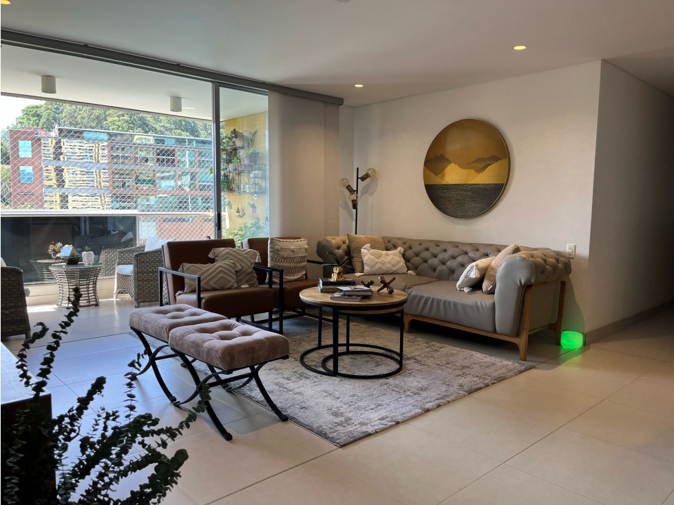 Venta de Apartamento en El Poblado, Castropol — foto 2