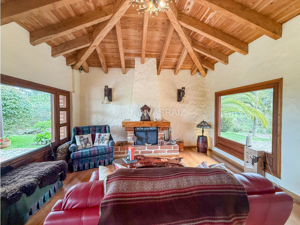 VENTA DE CASA ESTILO ESPAÑOL EL ESCOBERO — foto 3
