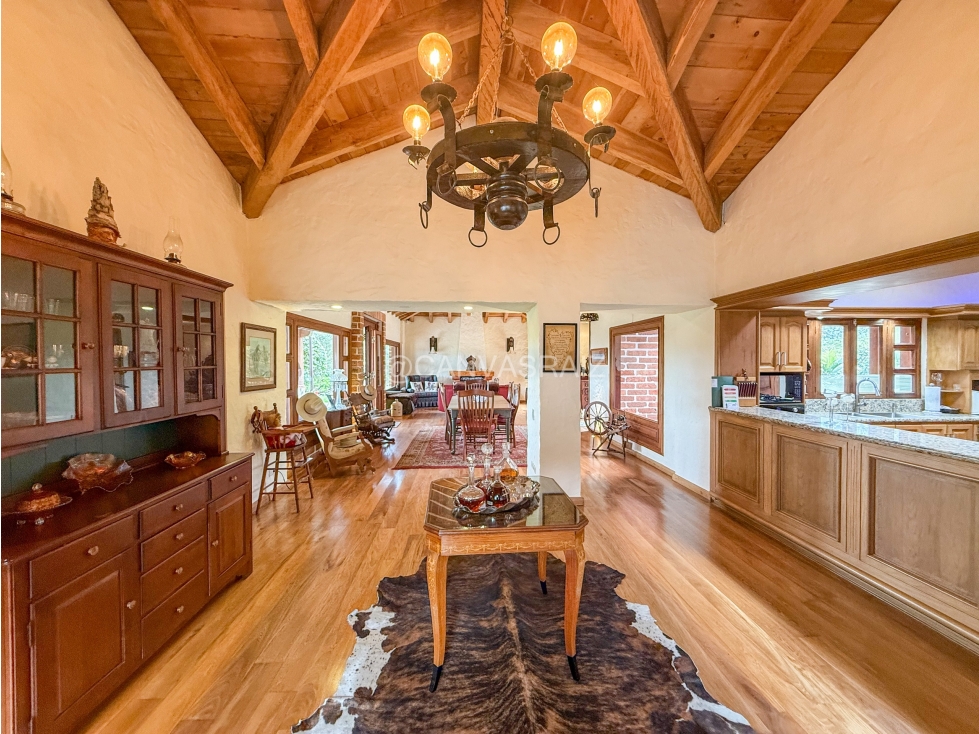 VENTA DE CASA ESTILO ESPAÑOL EL ESCOBERO — foto 5