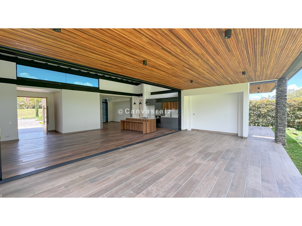 Venta de Casa Campestre en Condominio Llanogrande — foto 3