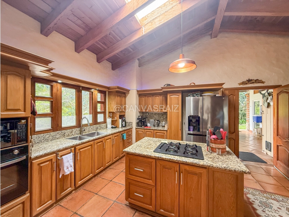 VENTA DE CASA ESTILO ESPAÑOL EL ESCOBERO — foto 6