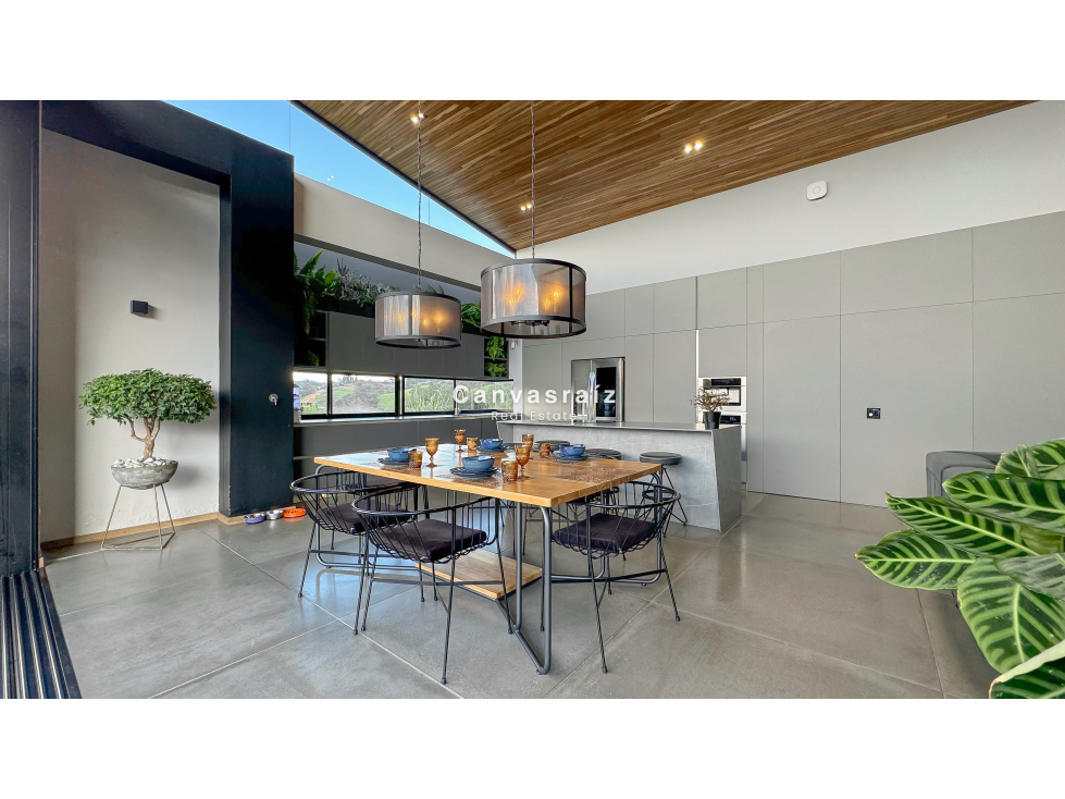 Venta de Casa Campestre en Unidad Cerrada Envigado — foto 6