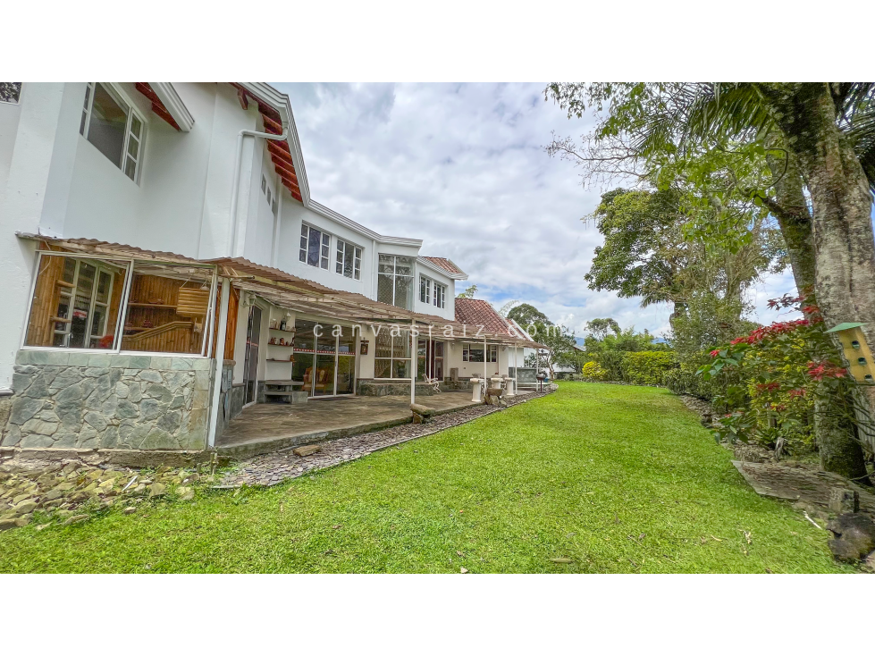 Venta de Casa en El Poblado Loma de Los Balsos