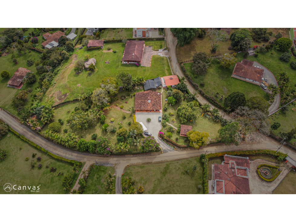 Finca en Parcelación Zona Urbana Rionegro - 2