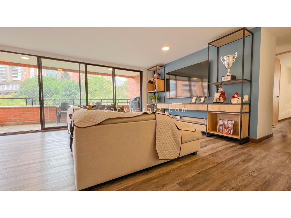 Venta de Apartamento Sector El Tesoro — foto 2