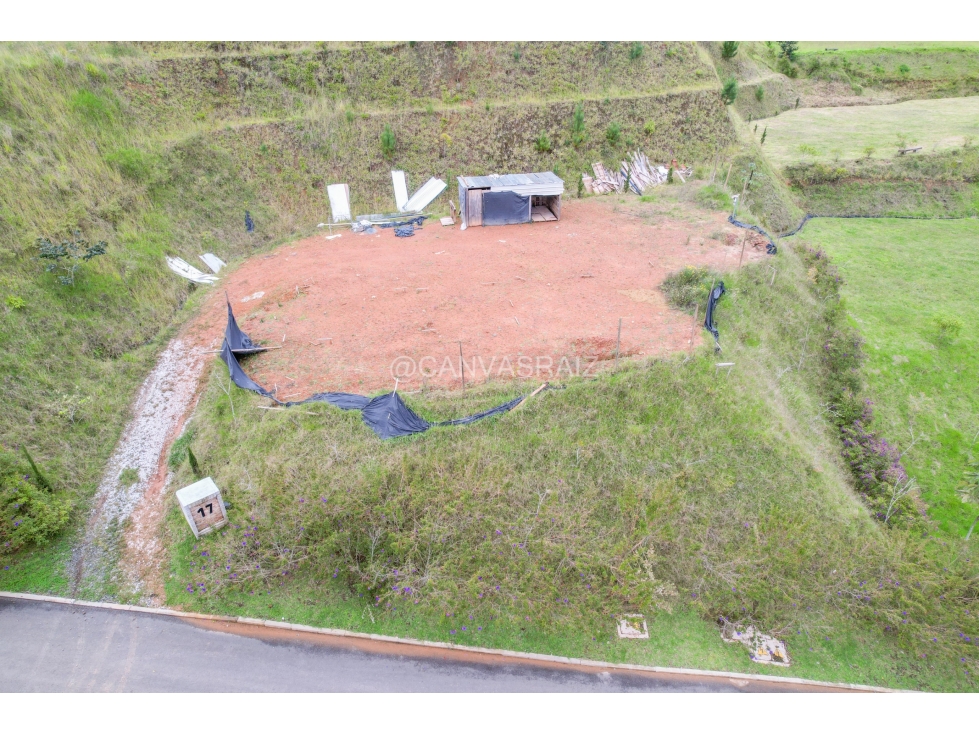 VENTA DE LOTE EN PARCELACIÓN EL RETIRO VEREDA LEJOS DEL NIDO — foto 6
