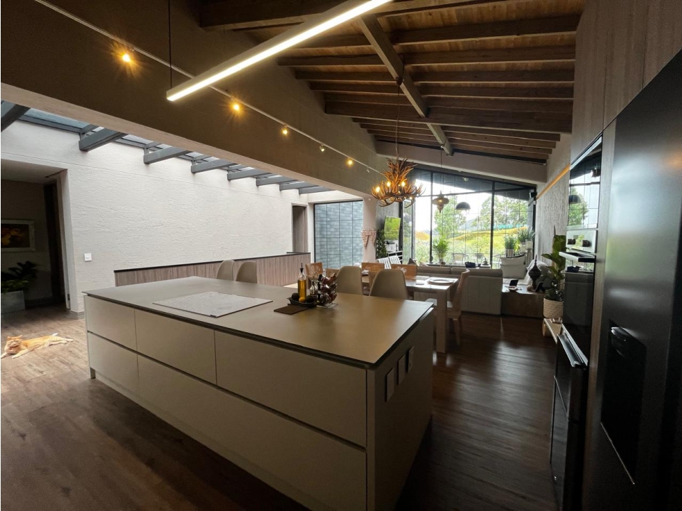Venta de Casa Campestre en Parcelación Alto de Las Palmas — foto 6