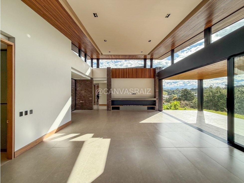CASA CAMPESTRE EN PARCELACIÓN VÍA SAN ANTONIO - LA CEJA — foto 2