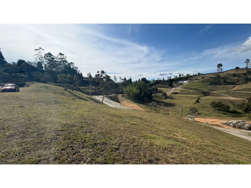 VENTA DE LOTE EN PARCELACIÓN CERCA AL AEROPUERTO JMC — foto 2