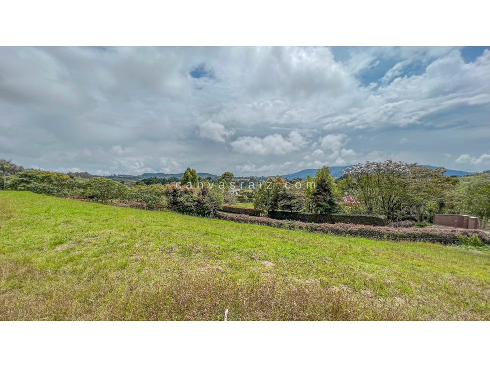 Lote en Parcelación Alto de Palmas - 3
