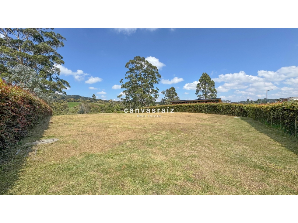 Lote con Vista en Parcelación Vía San Antonio - La Ceja — foto 2