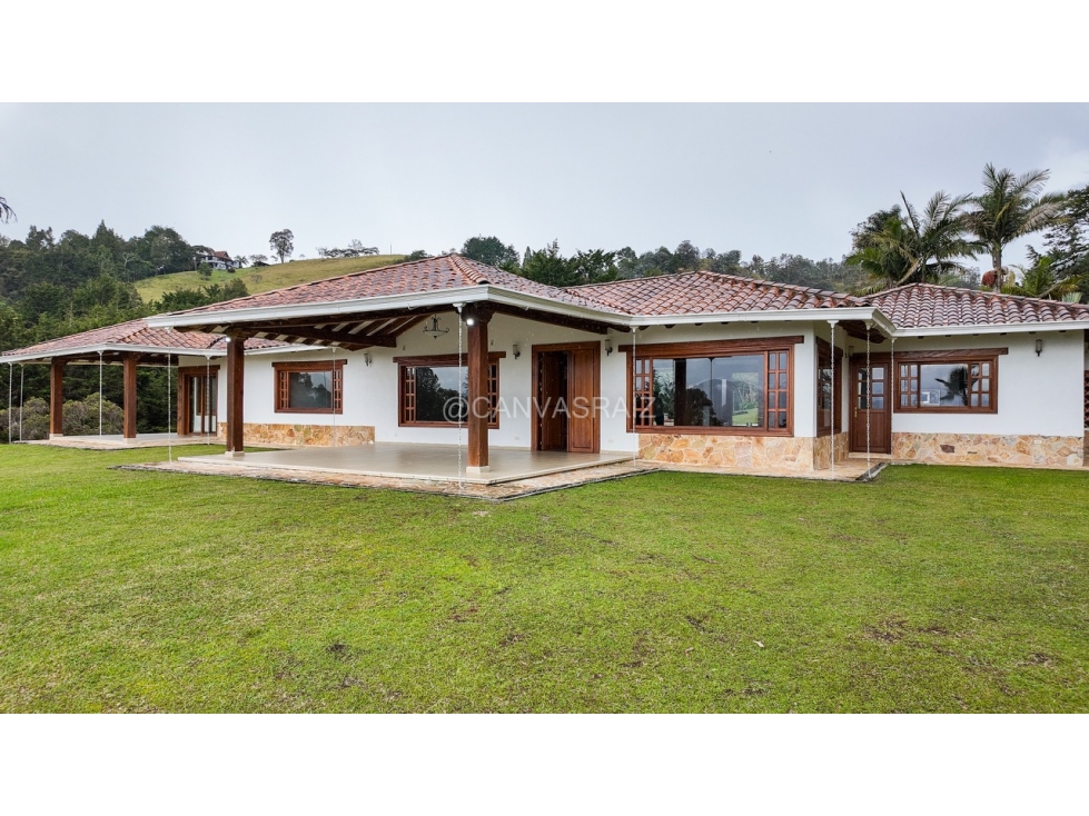 Venta de Finca Independiente Llanogrande Cabeceras