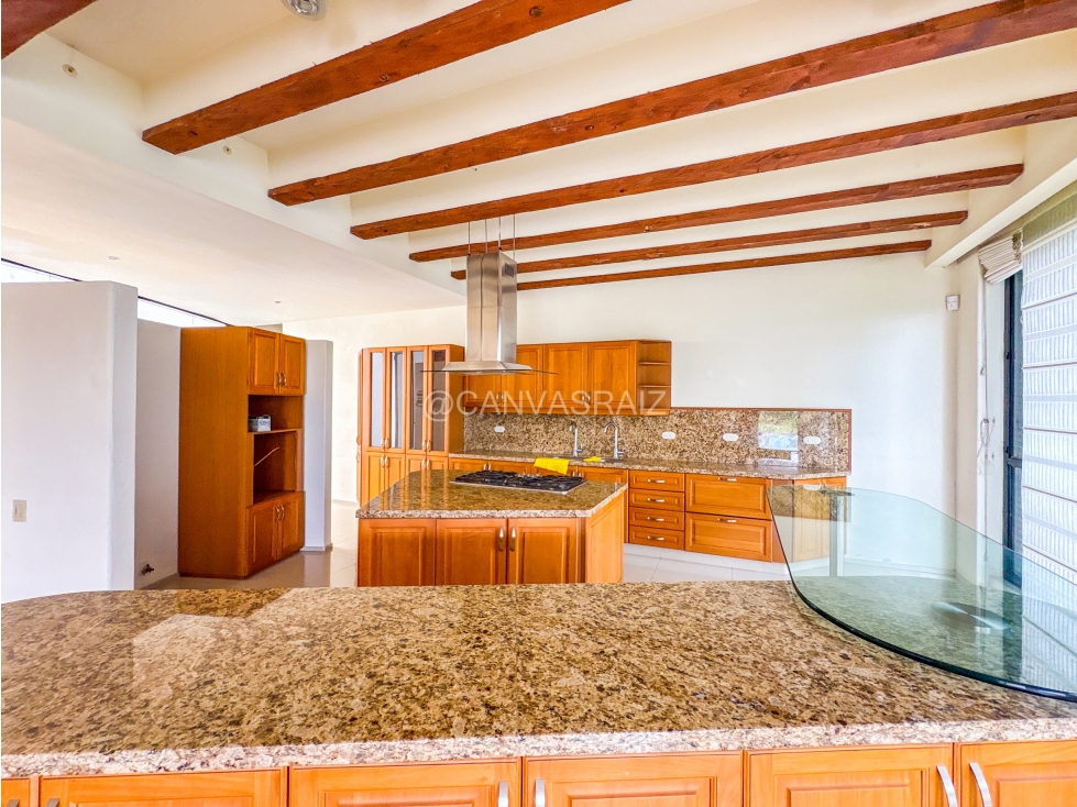 VENTA DE IMPONENTE CASA CAMPESTRE EN EL SECTOR LA FE — foto 3