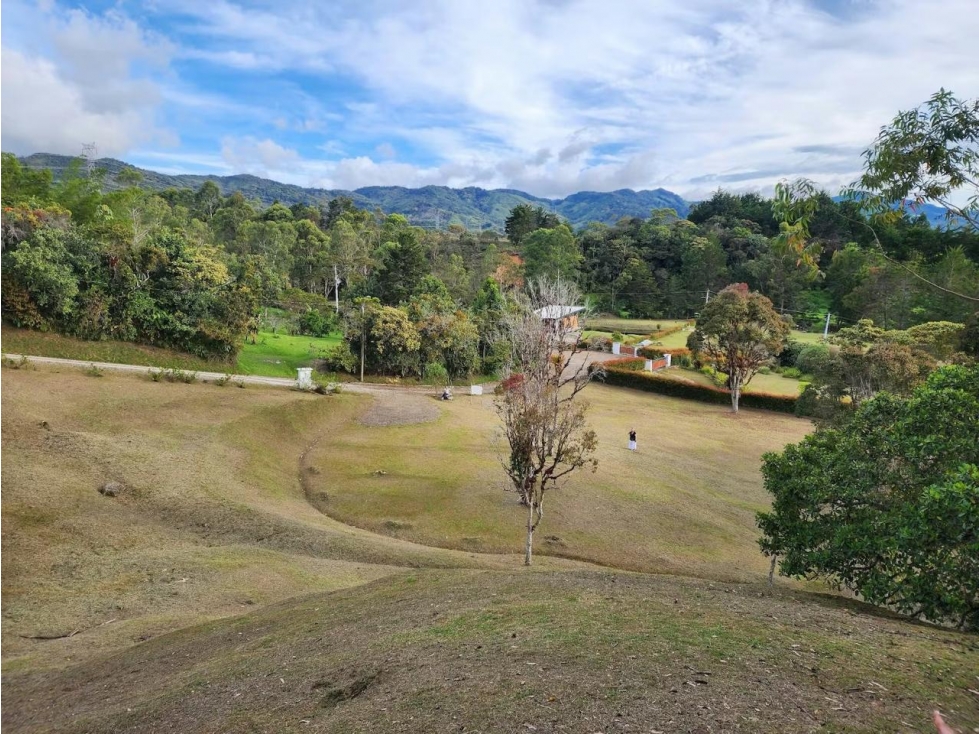 VENTA DE LOTE EN PARCELA GUATAPÉ — foto 3