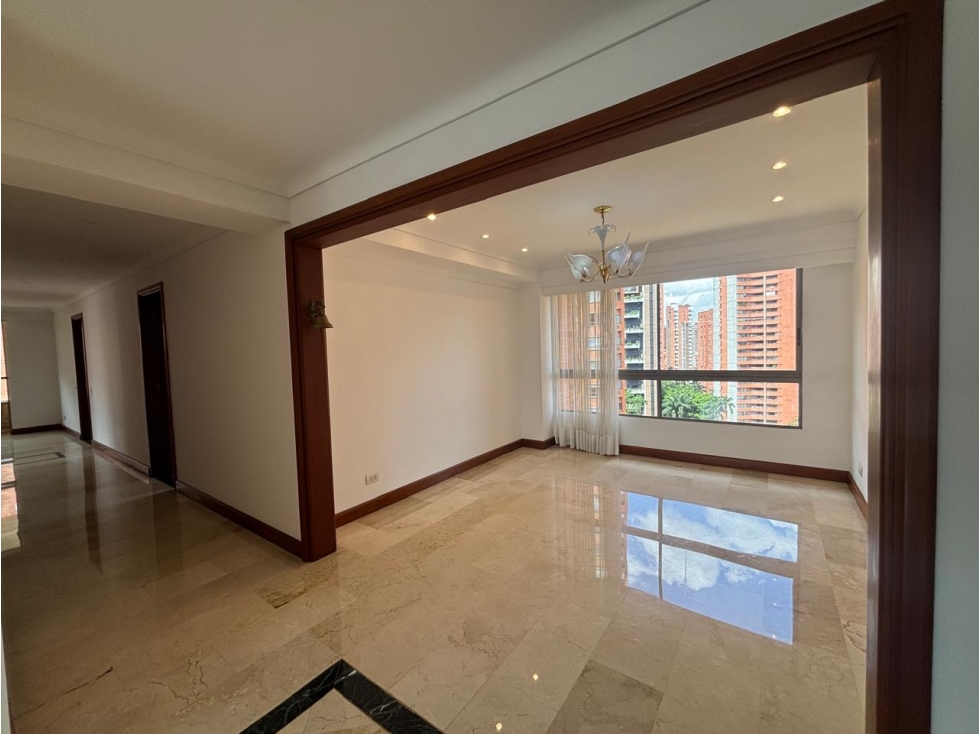 Venta de Apartamento con Vista en El Poblado — foto 2