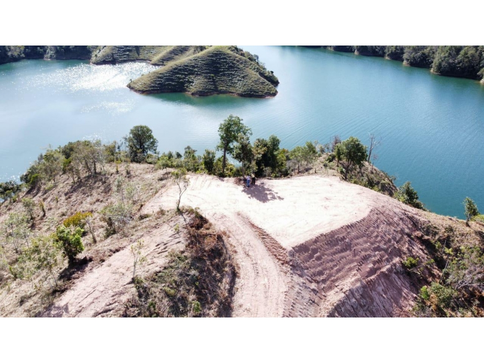 Venta de Lote en Guatape, sector La Magdalena — foto 2