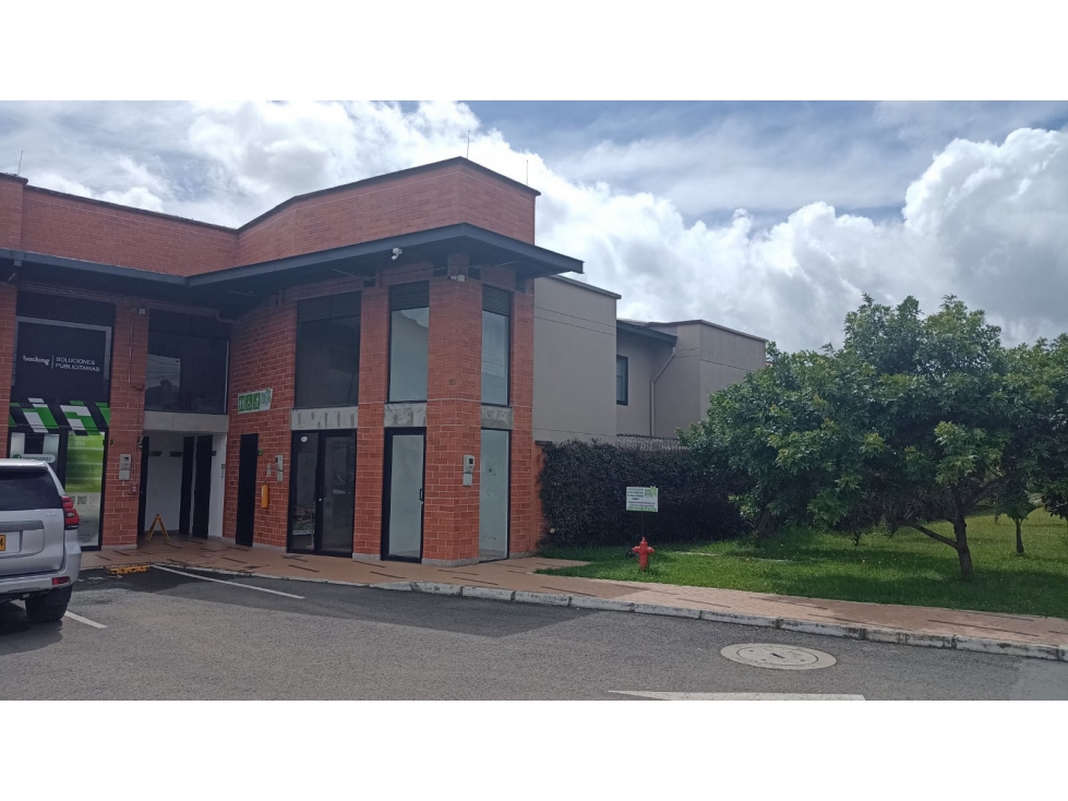 Venta de Locales Comerciales Mall La Ceja - 4