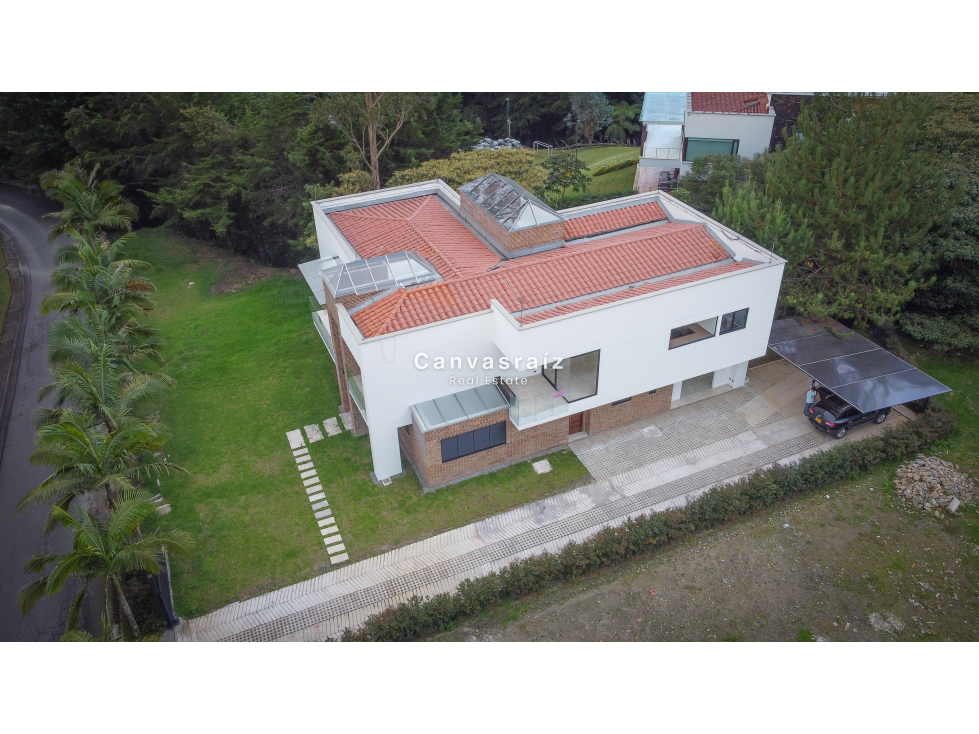 Venta de Casa Campestre en Parcelación Alto de Palmas — foto 2