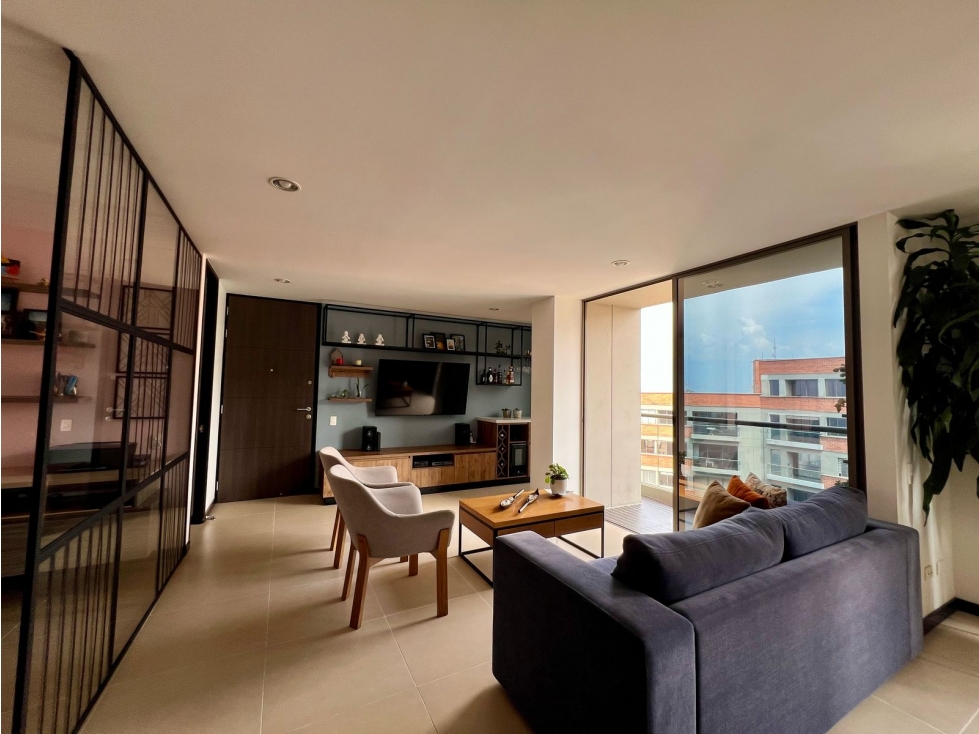 Apartamento Dúplex en Altos del Poblado — foto 2