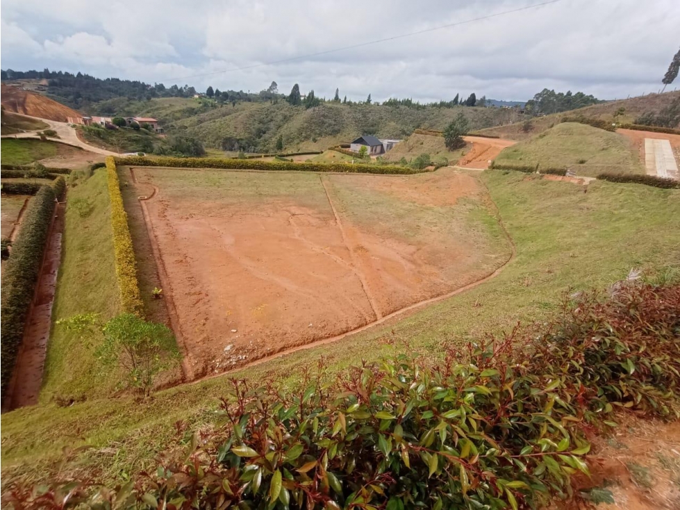 LOTE EN UNIDAD CERRADA SECTOR AEROPUERTO — foto 4