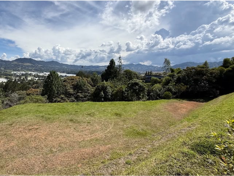 EN VENTA LOTE CAMPESTRE CON VISTA ESPECTACULAR A LA CEJA - 2