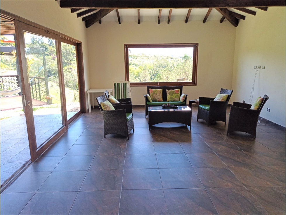 Venta de Finca Independiente San Vicente - 2