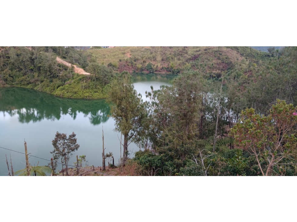 Venta de Lote Independiente en Guatapé - 5
