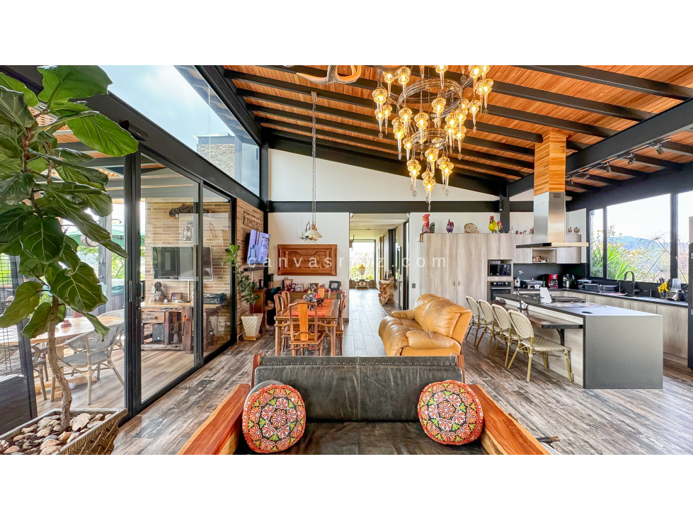 Venta de Casa Campestre en Parcelación El Retiro - 4