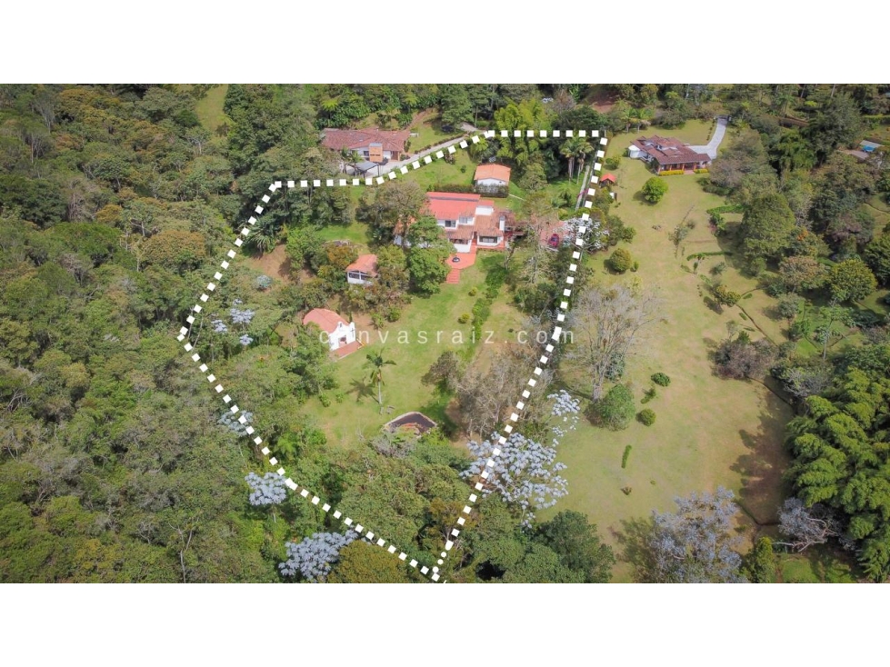 Venta de Casa Campestre en Parcelación El Retiro