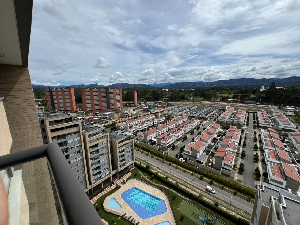 VENTA DE APARTAMENTO EN PISO ALTO CON EXCELENTE VISTA — foto 5