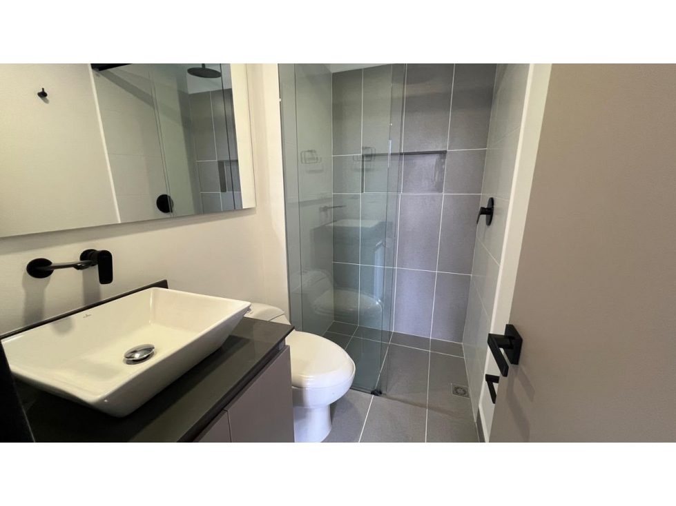 VENTA DE APARTAMENTO PARA ESTRENAR EN EL RETIRO — foto 4