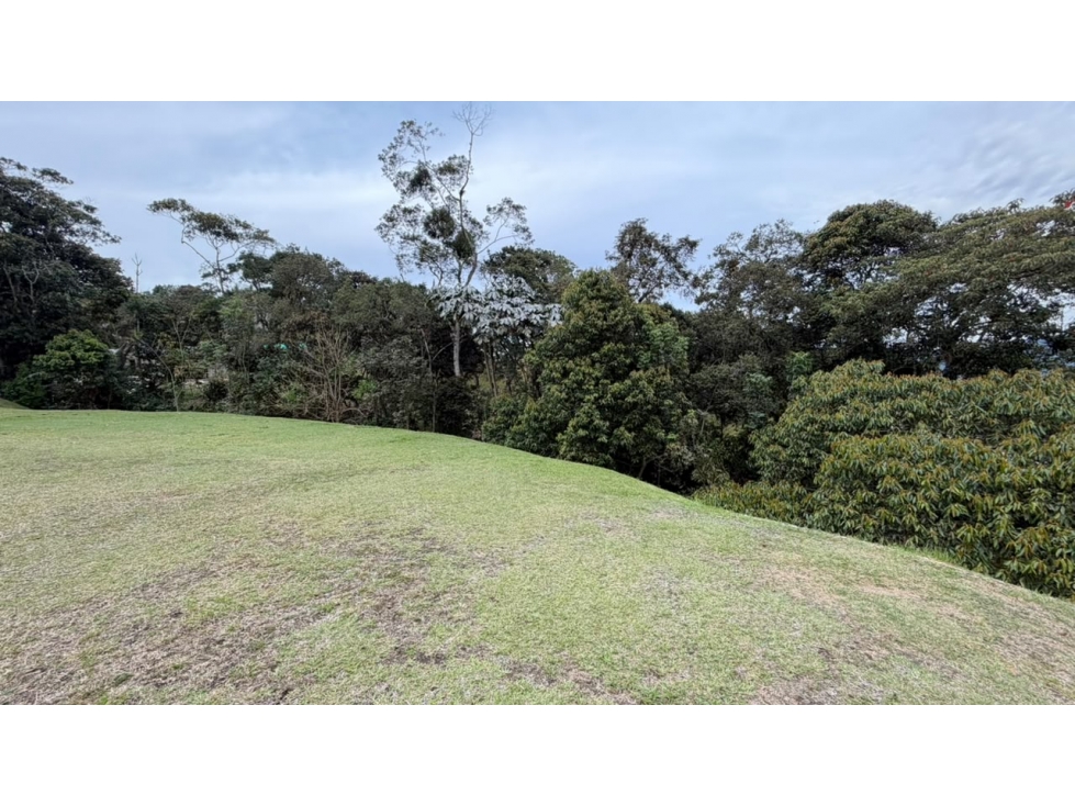 OPORTUNIDAD! LOTE CON VISTA PANORÁMICA EN LA CEJA — foto 3
