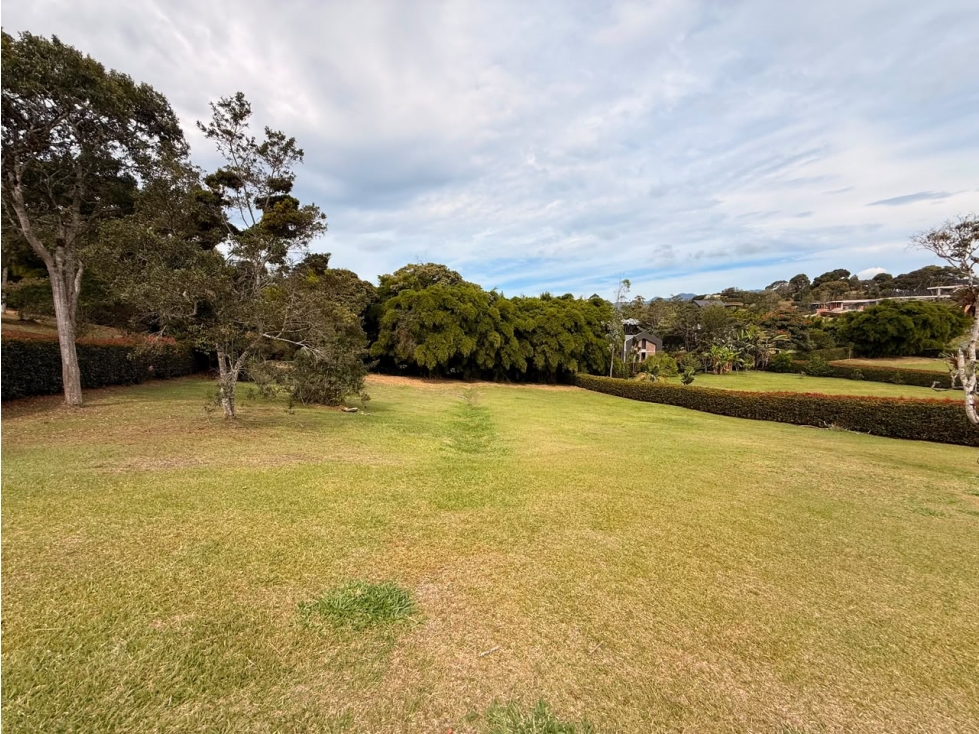 VENTA DE LOTE SECTOR CLUB LLANOGRANDE 